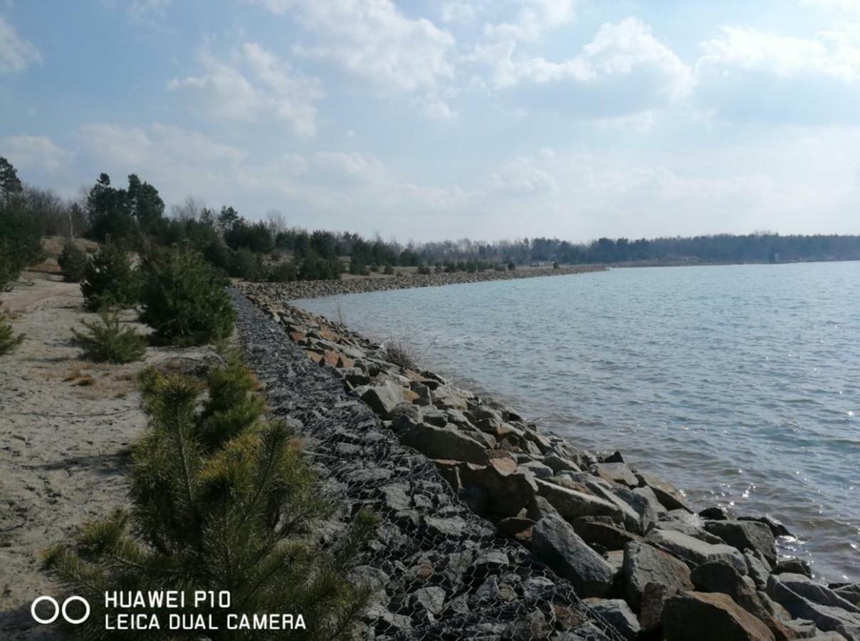 Helenes Ferienwohnung Auf Dem Bauernhof - Lausitzer Seenland Lauta Exteriör bild